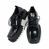 картинка Ботинки грубые квадратный нос широкая подошва уровнями от магазина LonnaMag