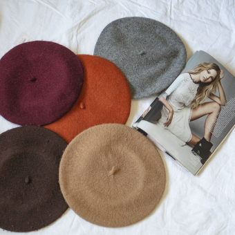 Берет классический