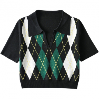 Футболка трикотажная V вырез принт ромбы