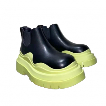 Ботинки челси низкие массивная яркая подошва