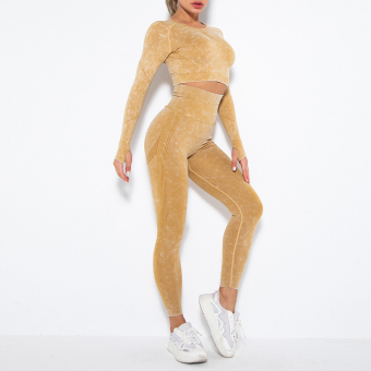 Костюм цвет с белыми пятнами топ длинный рукав + леггинсы сзади сборка акцент под ягодицами