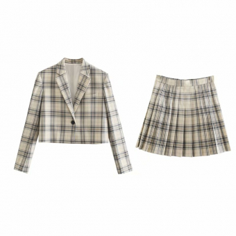 Костюм пиджак укороченный + юбка плиссе в клетку