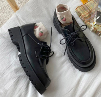 Ботинки грубые 2021 зубчатая платформа