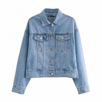 Джинсовка прямая короткая карманы на груди серебряные пуговицы