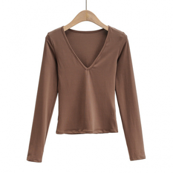 Лонгслив по фигуре длинный рукав глубокий V вырез