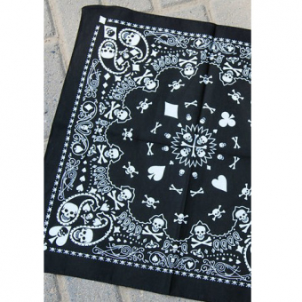 Бандана принт чб узор черепа масти карт