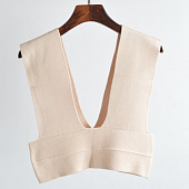 Картинка Топ мини ровный трикотаж широкие лямки и такая же длина от магазина LonnaMag