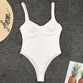 Картинка Купальник слитный крупный рубчик акцент на груди  от магазина LonnaMag