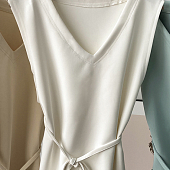 Картинка Топ майка V-вырез плотный эластан + тонкий пояс от магазина LonnaMag