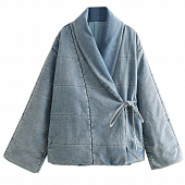 Картинка Куртка джинсовая прошита полосами на запах с завязками от магазина LonnaMag