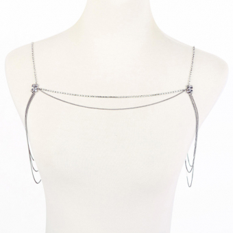 Портупея из тонких серебряных цепей со стразами