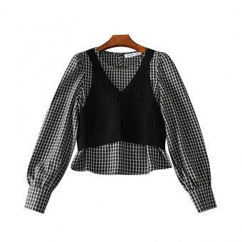 Блуза в клетку + черный топ жилет