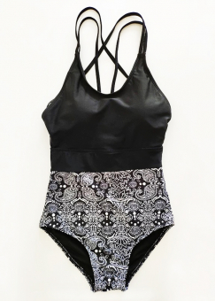 Купальник слитный низ с принтом пейсли