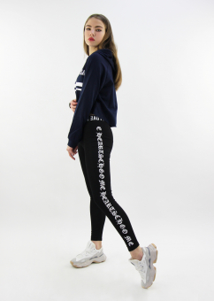 Леггинсы по бокам надписи