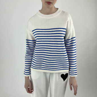 Свитер широкий синие полосы спущен плечовой шов