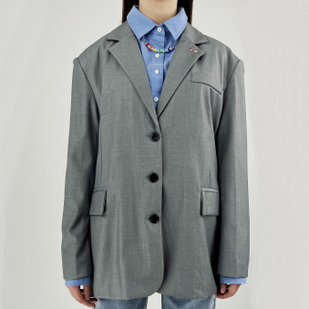 Пиджак oversize вышивка 3 белых крестика на красном SISTER