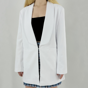 Жакет длинный белый широкие лацканы застежка крючок
