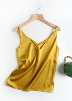 Топ майка шелк М-верх вытачки от груди разрезы по бокам