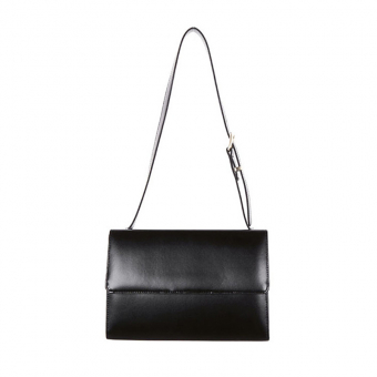 Сумка прямоугольная с ремешком на застежке