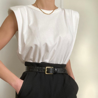 Футболка без рукавов с подплечниками (размеры)