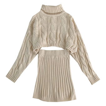 Костюм свитер укороченный круглый вырез вязаный косами + мини юбка полосы