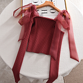 Картинка Топ трикотаж длинные рукава ленты-банты из фатина на плечах от магазина LonnaMag