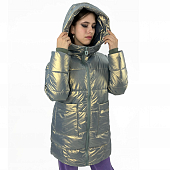 Картинка Пуховик средней длины глянцевый металик квадрат-собачка от магазина LonnaMag