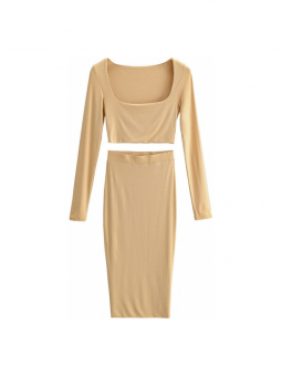 Костюм топ длинный рукав квадратный вырез + облегающая юбка