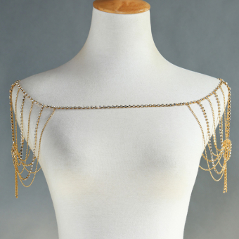 Портупея из золотых цепочек с белыми стразами