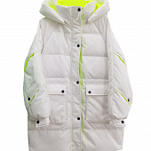 Картинка Пуховик с капюшоном сверху нашиты карманы с клапанами внутри неоновая расцветка от магазина LonnaMag