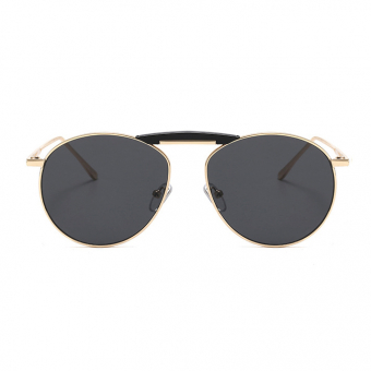 Закругленные очки с пластиковой перемычкой всерху