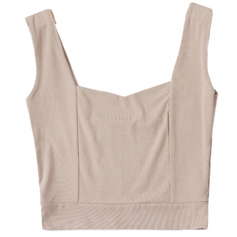 Топ по фигуре прошиты вытачки широкие лямки