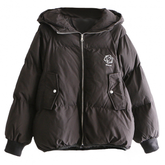 Куртка дутая пухлая красная вышивка фигура буквы