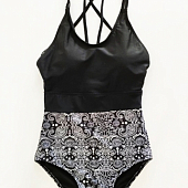 Картинка Купальник слитный низ с принтом пейсли от магазина LonnaMag