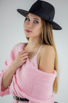 Шляпа хомбург черная лента