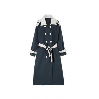 Пальто шерстяное свободное синее акценты молочного цвета