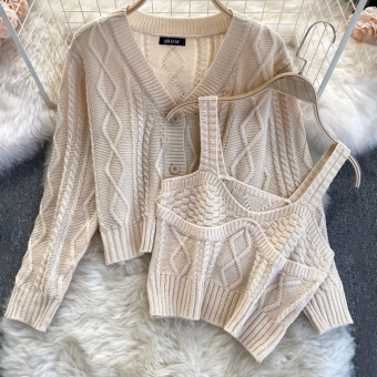 Комплект вязаный кардиган + топ ромбы жгуты