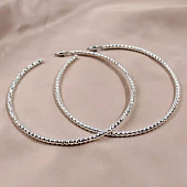 картинка Серьги кольца блестящий рельеф по спирали диаметр 7 см от магазина LonnaMag