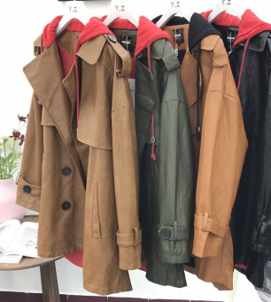 Куртка длинная эко-кожа дизайн под тренч красный капюшон