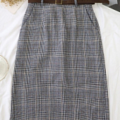 Картинка Юбка прямая в клетку с карманами  от магазина LonnaMag