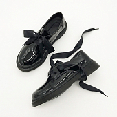 картинка Оксфорды лаковые атласные шнурки от магазина LonnaMag