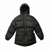 Картинка Дутая короткая куртка с капюшоном талия на поясе от магазина LonnaMag