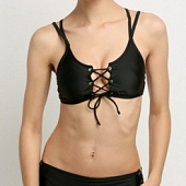 Картинка Купальник шнуровка на топе и плавках от магазина LonnaMag