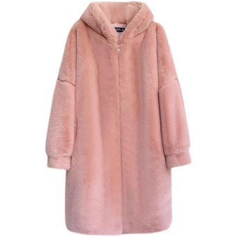 Шуба плюшевая на молнии с капюшоном