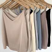 Картинка Топ майка S`20 шелк подклад на груди - тонкие лямки от магазина LonnaMag