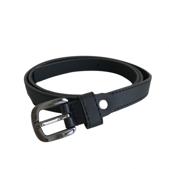 Ремень тонкий с темной металлической пряжкой