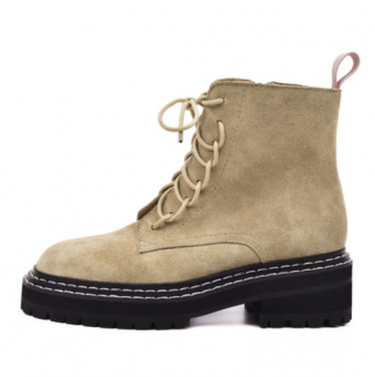 Ботинки из натуральной замши на толстой подошве с белой строчкой