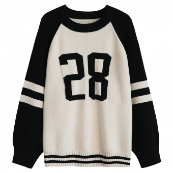 Свитер oversize черно-белый спортивный номер 28 полосы