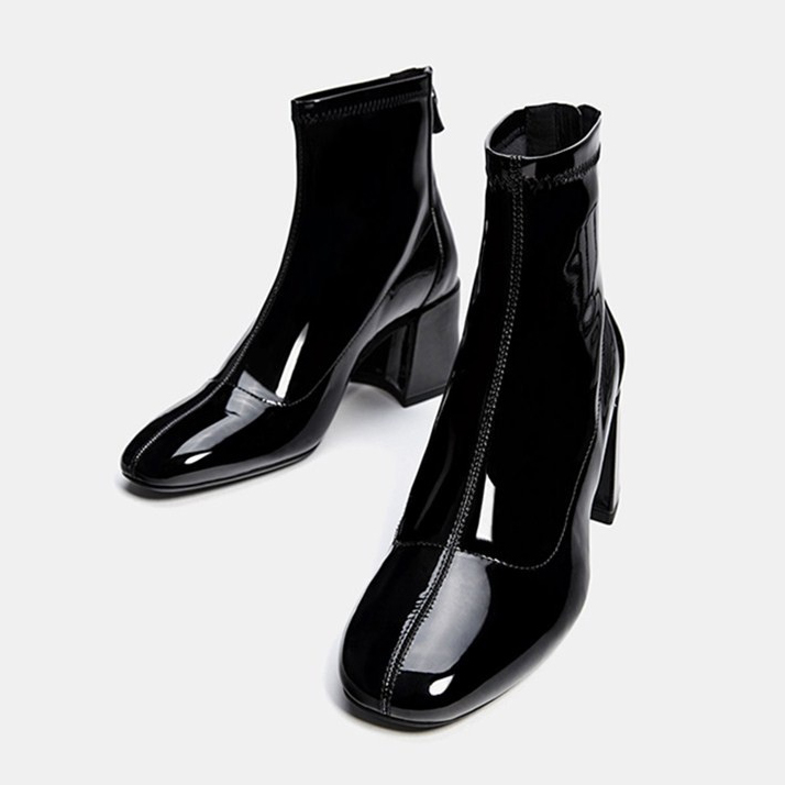 Ботинки женские черные на каблуке