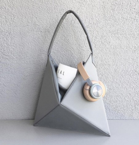 картинка Сумка треугольник ромб складная от магазина LonnaMag